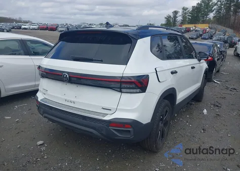 2025 Volkswagen Taos 1.5T Se Black из США, поврежденный, VIN 3VV2C7B25SM006238